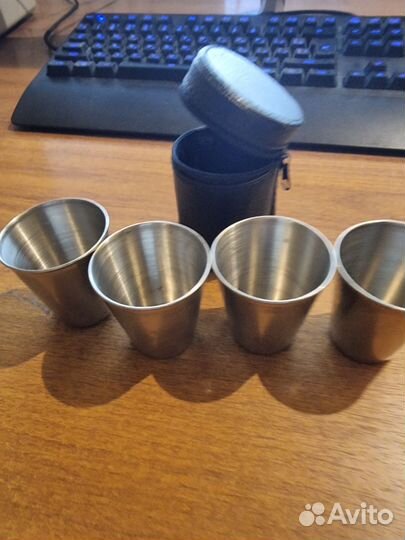 Стопка в чехле и без