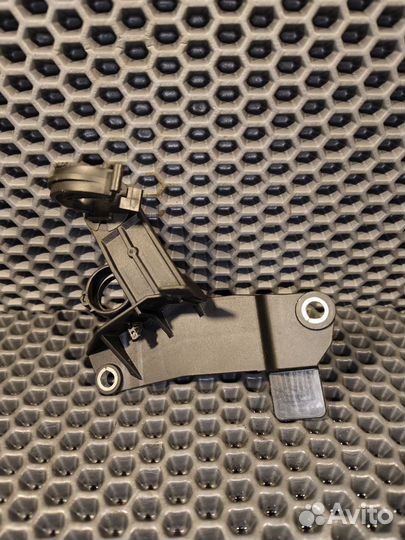 Кронштейн BMW B57