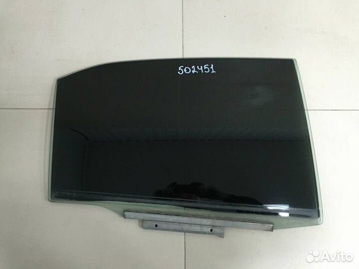 Стекло двери задней правой Toyota Camry V40 2006-2