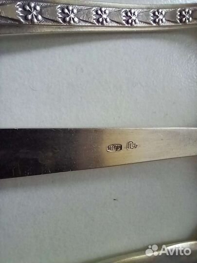 Серебряная чайная ложка