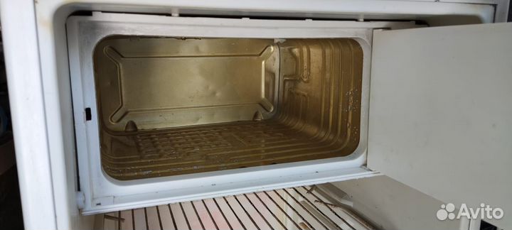 Холодильник Саратов 1614М