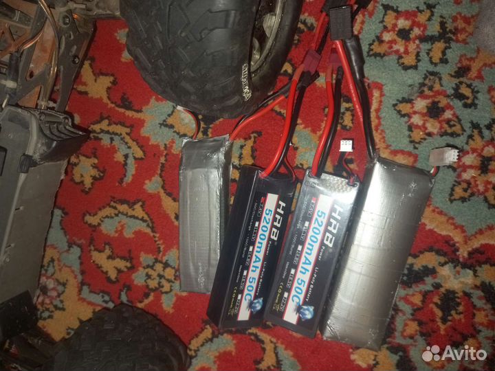 Машина на радиоуправлении внедорожник