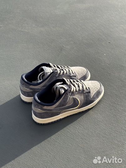 Otomo Katsuhiro x Nike SB Dunk Low 