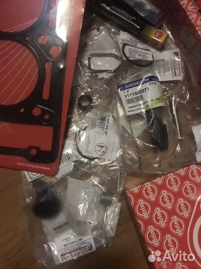 Запчасти на двигатель Мерседес спринтер