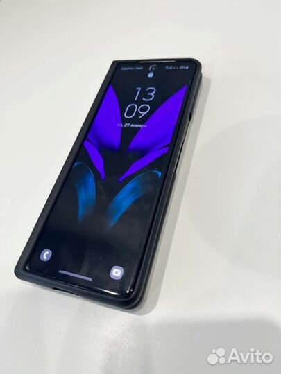 Samsung galaxy z fold 2