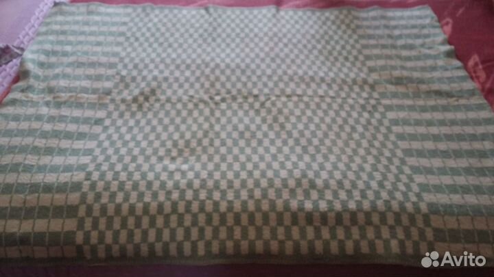 Три детских одеяла, цена за все