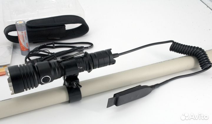 Фонарь тактический для охоты с зарядным устройство