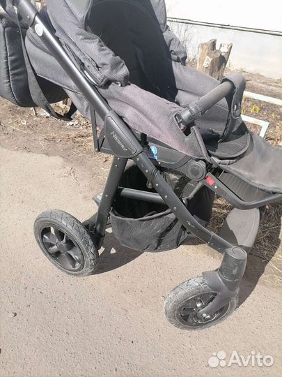 Коляска Adamex Neonex 2 в 1, в хорошем состоянии