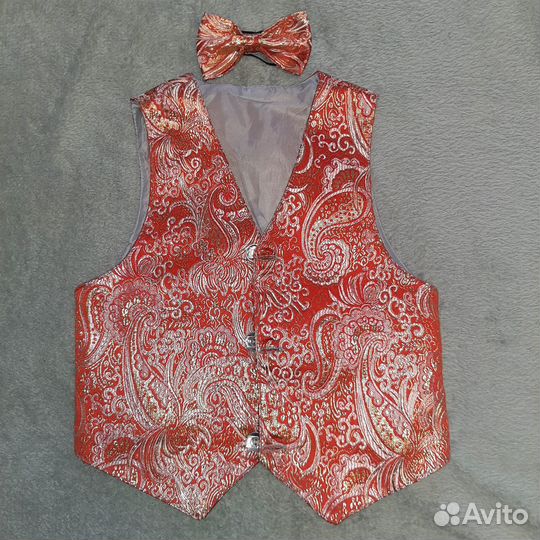 Жилетка праздничная