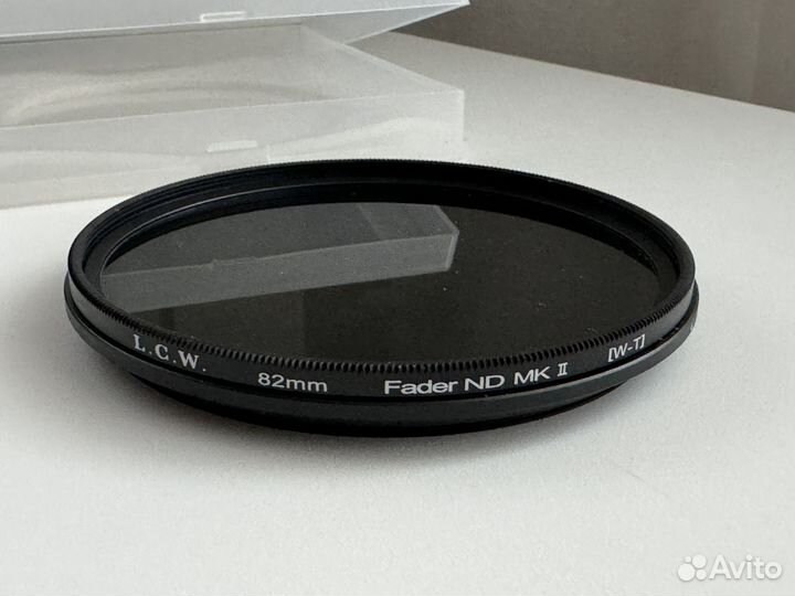 Фильтр L.C.W. 82 mm Fader ND Mark II W-T