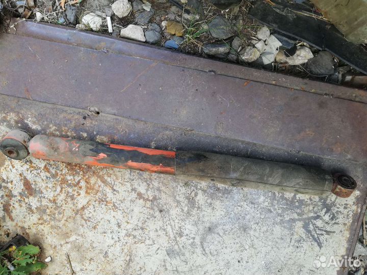 Амортизатор задний Форд Сиерра