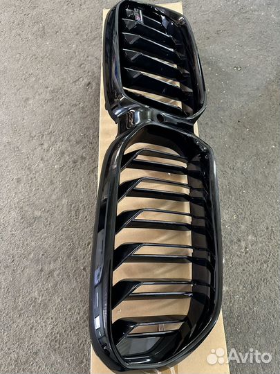 Решетка радиатора на BMW G30
