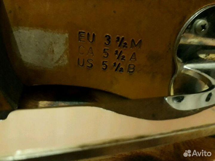 Коньки профессиональные