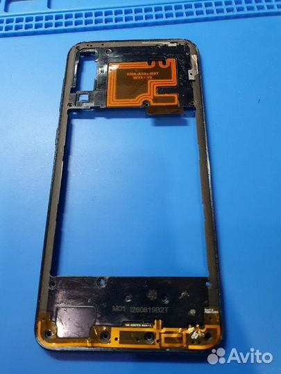 Рамка Samsung A30s