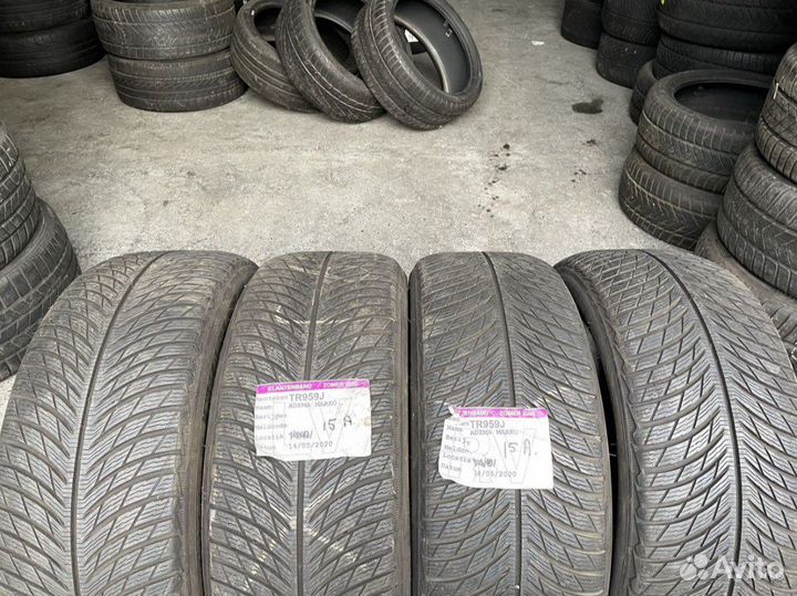 Michelin Alpin 5 245/45 R19