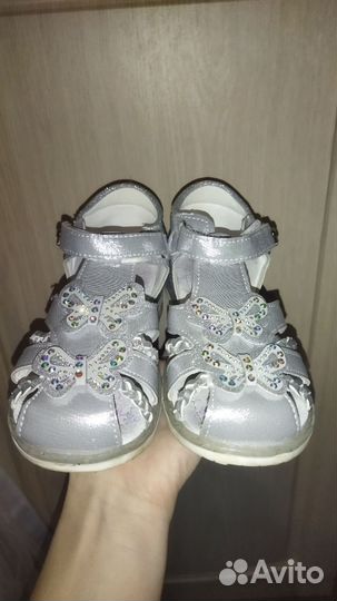 Босоножки для девочки