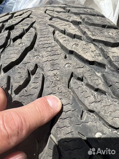 Nokian Tyres Hakkapeliitta 9 SUV 265/60 R18