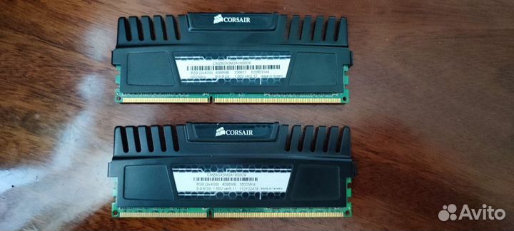 Оперативная Corsair Vengeance ddr3 1600MHz 2x4Gb