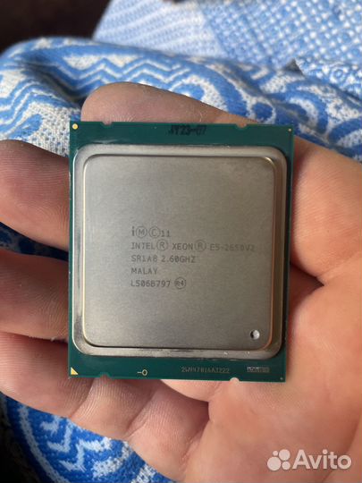 Процессор intel xeon E5 -2650v2
