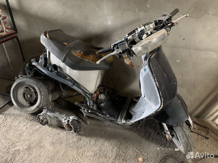 Продаю Honda Lead 90