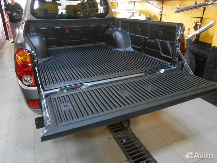 Вкладыш в кузов mitsubishi l200 2006-2015