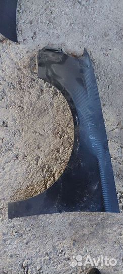 Крыло переднее левое на Volkswagen Passat B6