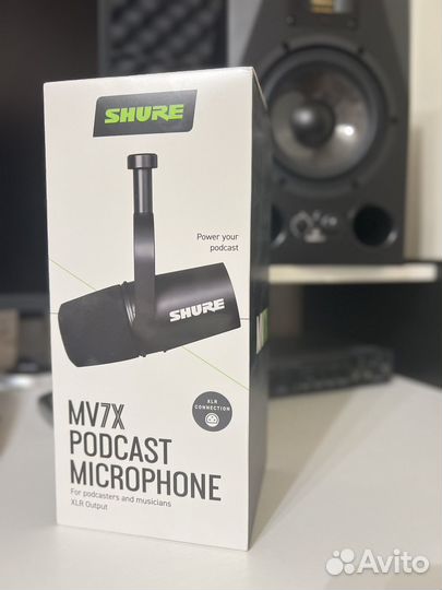 Микрофон Shure MV7X