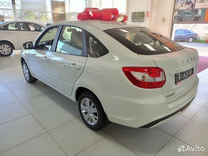 LADA Granta 1.6 МТ, 2023