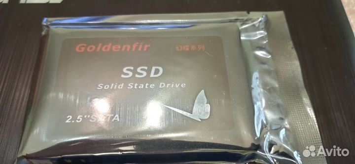SSD диск 1TB новый