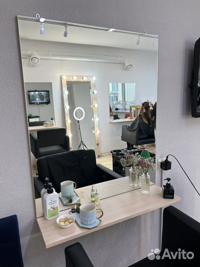 Гримерное зеркало