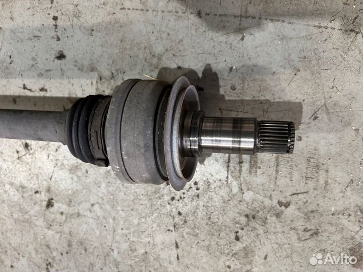 Привод задний Mercedes-Benz E-Class C207 272988