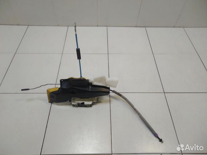 Замок двери передней правой Mercedes-Benz E-Class