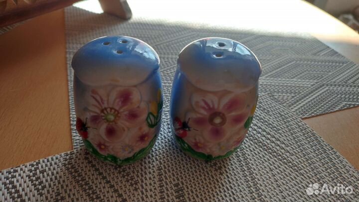 Солонка и перечница