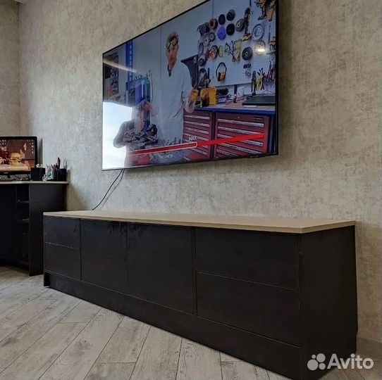 Тумба под телевизор