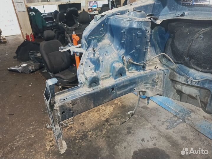 Лонжерон передний правый Kia Rio 3 64606-4Y000