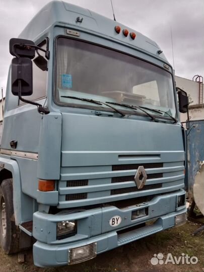 Кабина Рено Мажор