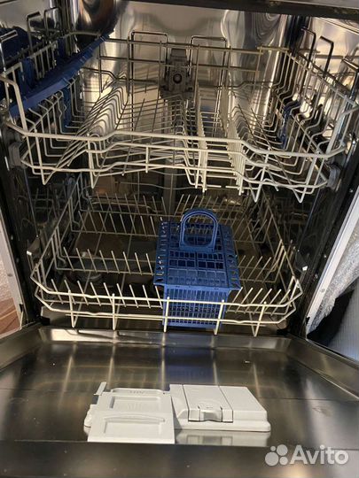 Посудомоечная машина Indesit
