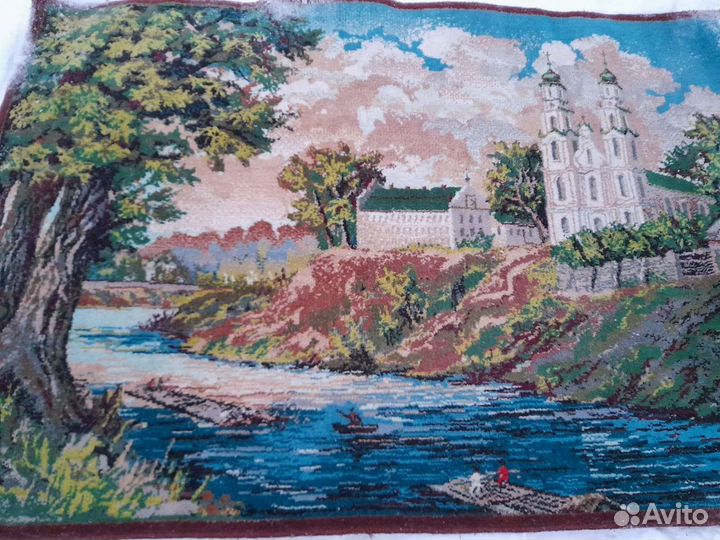 Старинный ковер