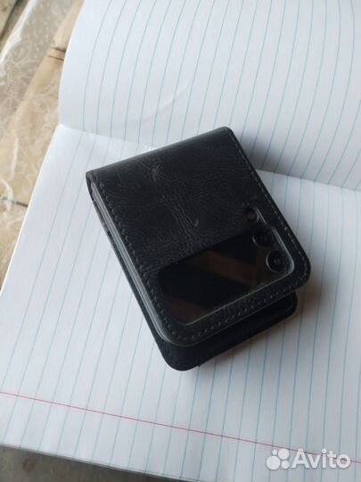 Samsung Galaxy Z Flip3, 8/256 ГБ