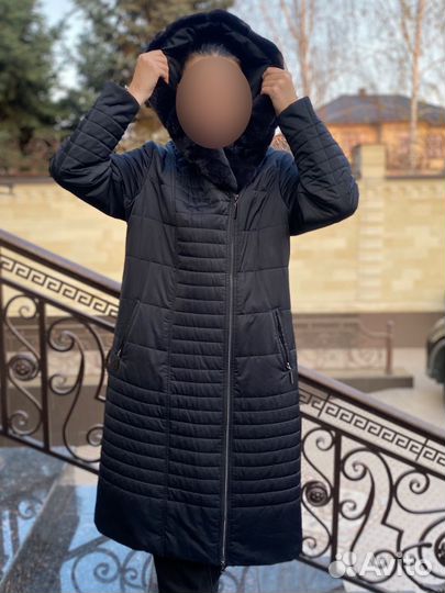 Пуховик женский длинный с капюшоном