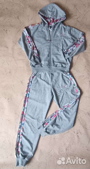 Спортивный костюм adidas для девочки 140