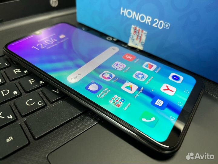 HONOR 20e, 4/64 ГБ