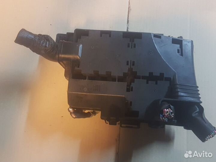 Токораспределительная коробка KIA carens III (06