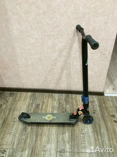 Трюковой самокат