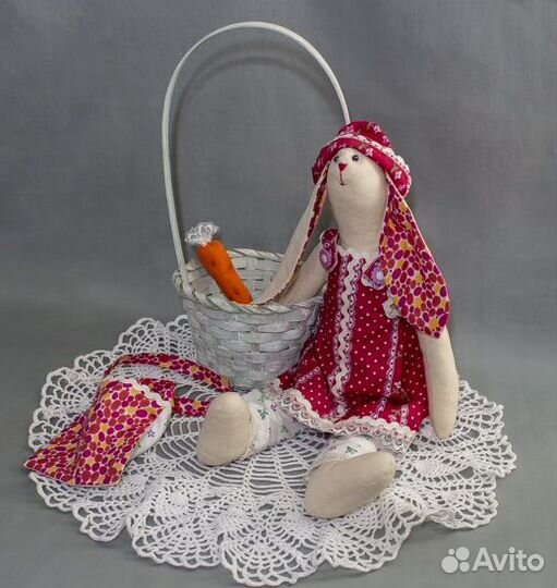 Текстильная интерьерная кукла