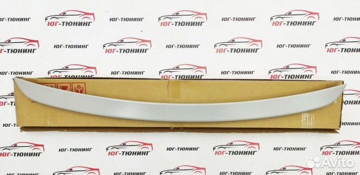 Новый спойлер на крышку багажника C-class w203