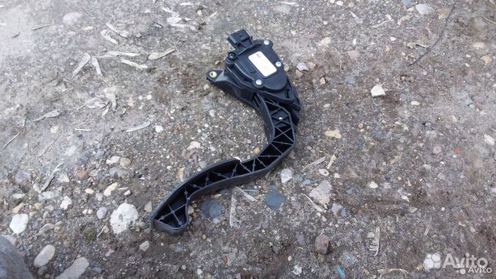 Педаль газа Renault Logan 2 Sandero 2 Duster