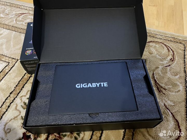 Видеокарта gigabyte RTX 3080 waterforce 10GB