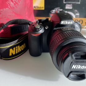 Зеркальный фотоаппарат Nikon D3100 Kit