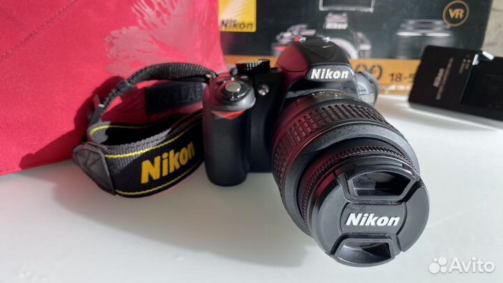 Зеркальный фотоаппарат Nikon D3100 Kit